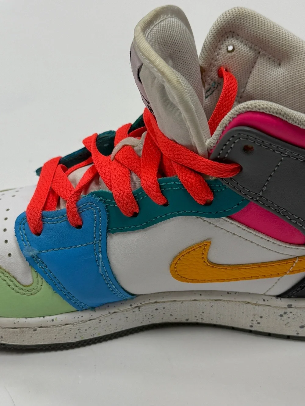 Jordan Kids' Colorblock High-Top Sneakers - White/Green/Blue with Red Laces